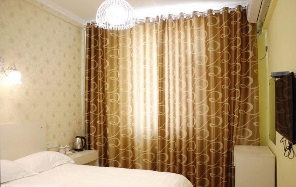 Luoyang Love Me Fashion Hotel Luoyang (Henan) Exterior foto